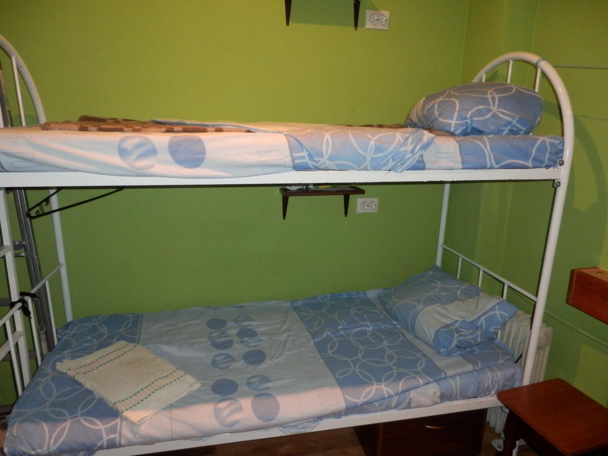 Yourhostel Svyatoshino Kiev Exterior foto